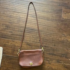 Vintage Coach crossbody bag